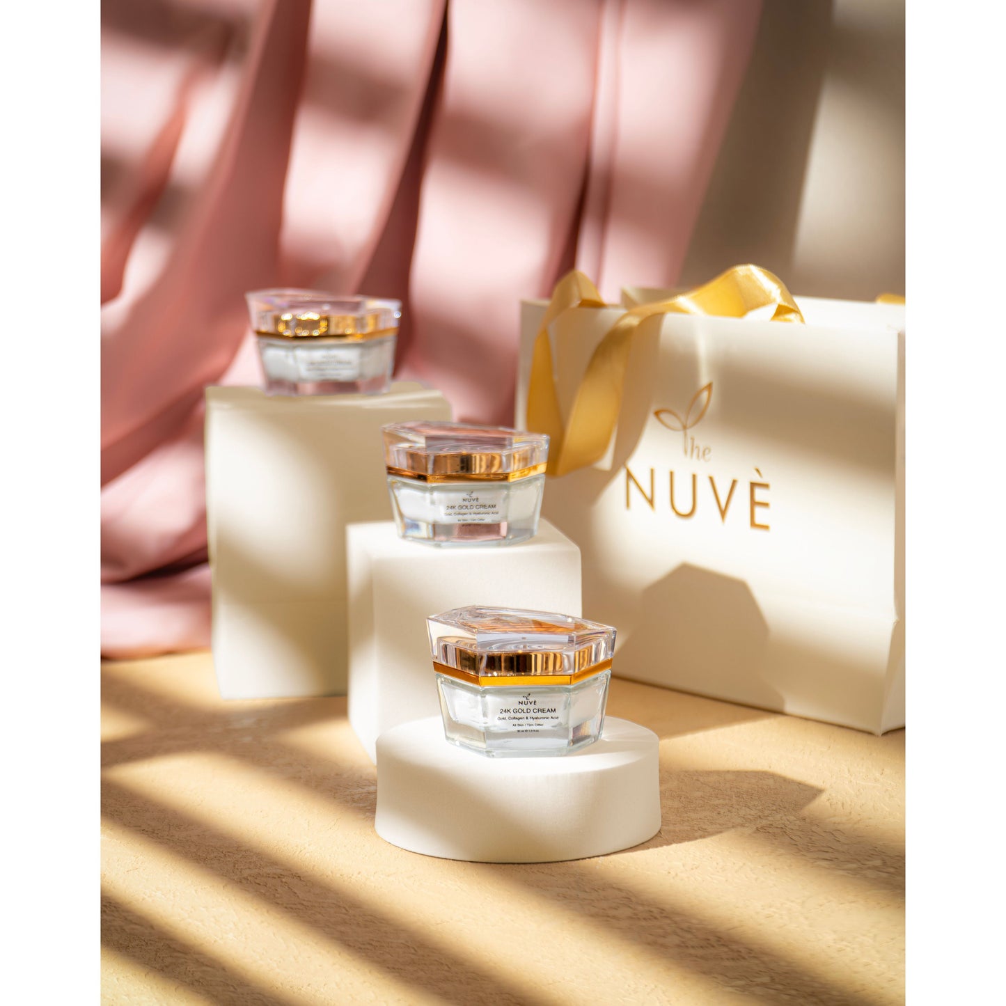 The Nuvè 24K Gold Collagen Night Cream - كريم ذا نوفه الليلي 24 قيراط ذهب وكولاجين